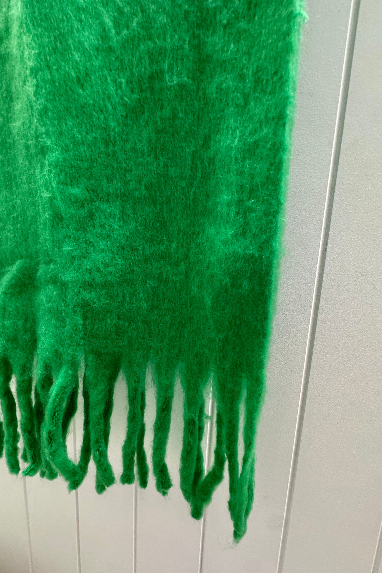 Carmel Scarf, Emerald