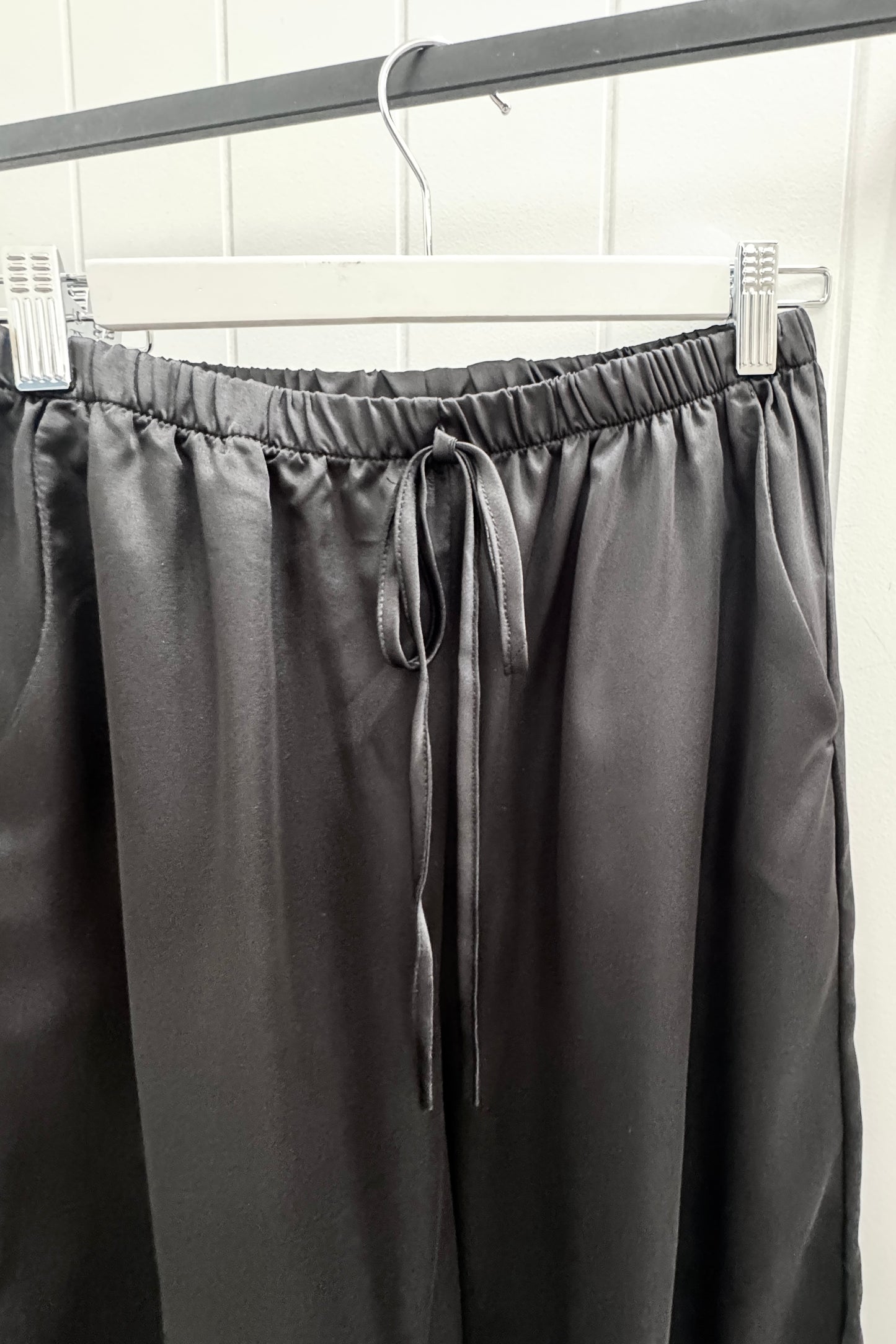 Wilson Silky Pant, Black