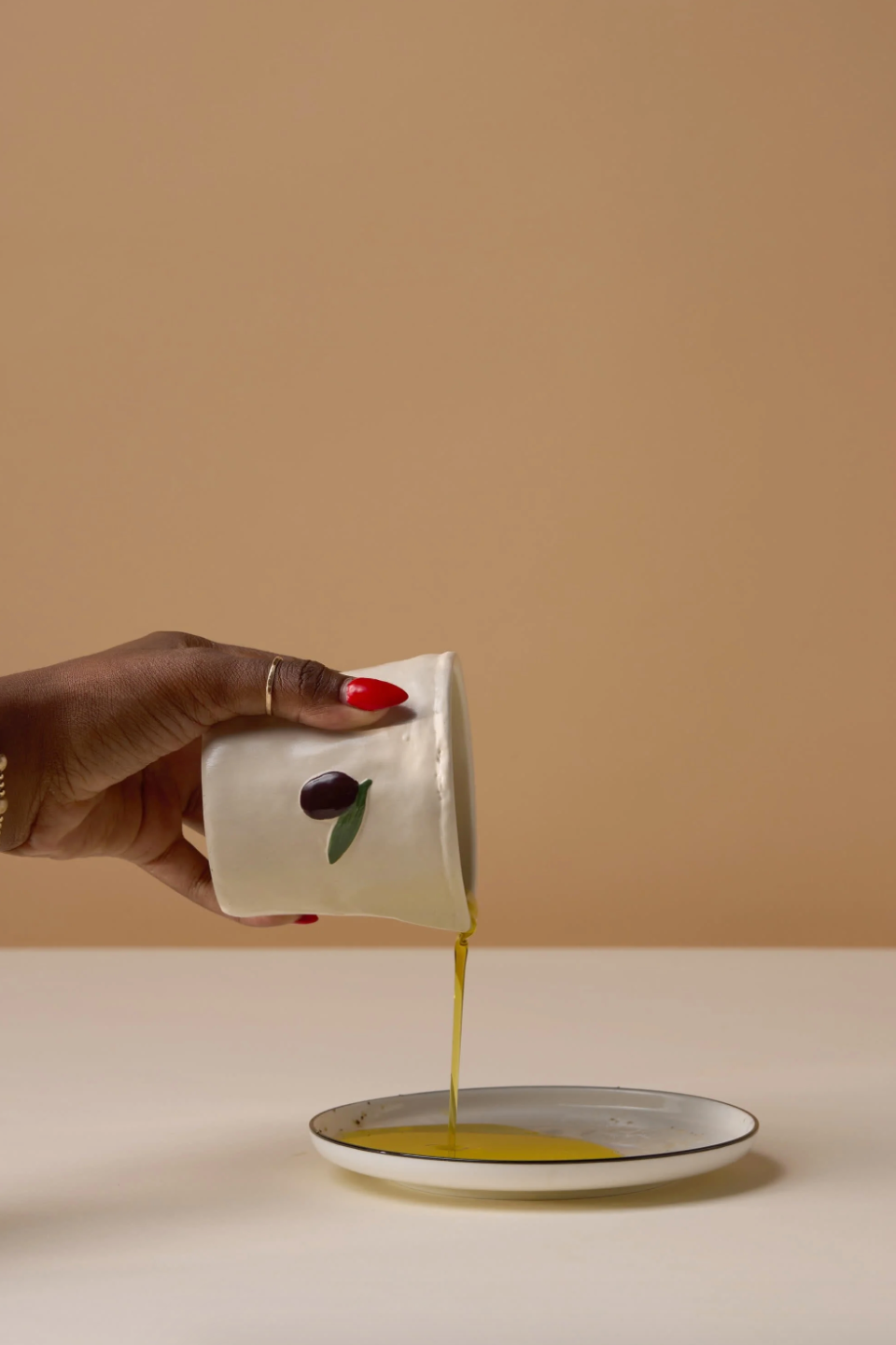 Bistro Candle, Olive