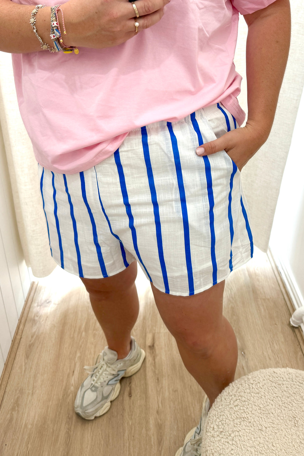 Bergen Shorts, White/Blue Stripe