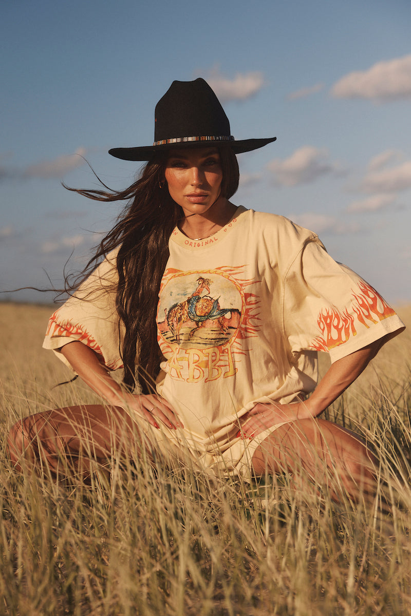 The Very Oversized Flaming Cowboy Tee, Sand