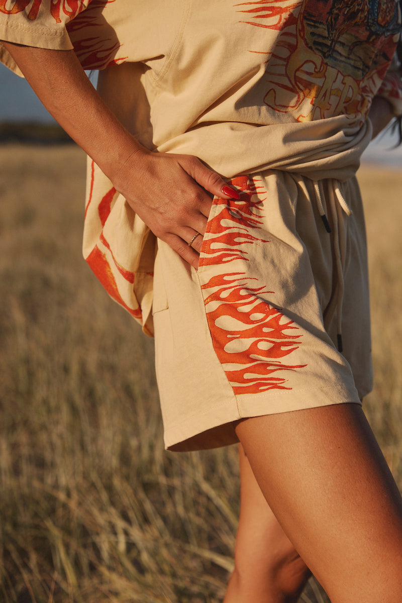 The Flaming Cowboy Chido Shorts, Sand