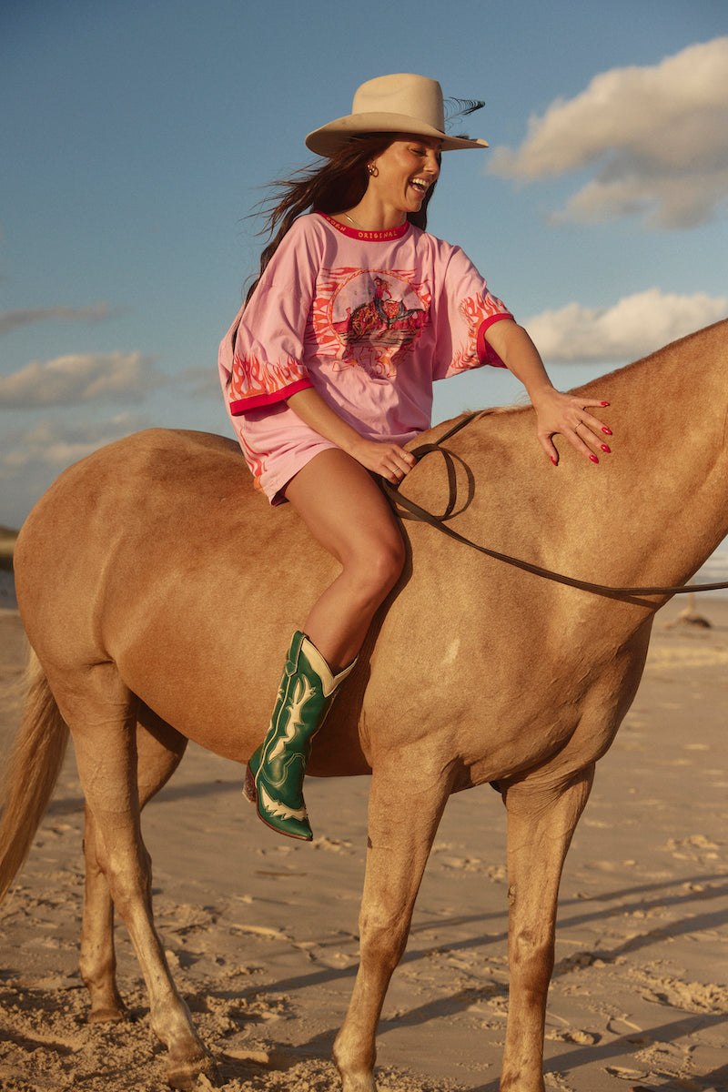 The Very Oversized Flaming Cowboy Tee, Pink