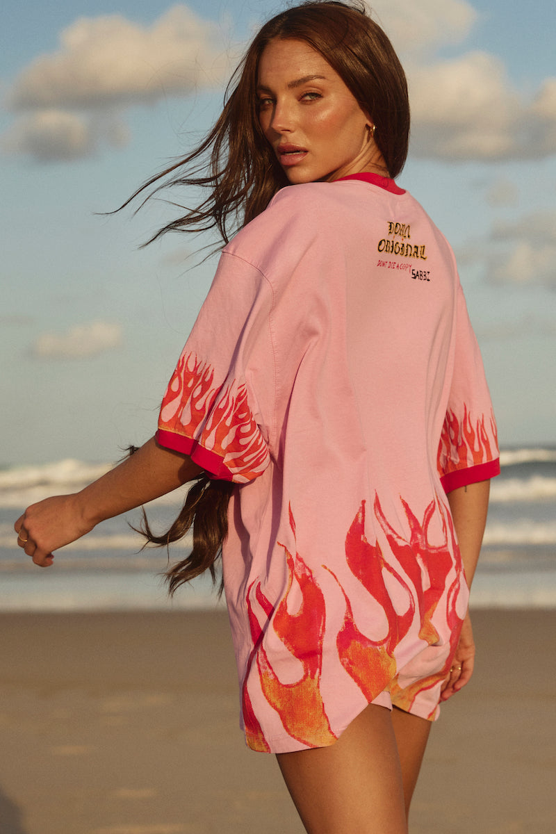 The Very Oversized Flaming Cowboy Tee, Pink