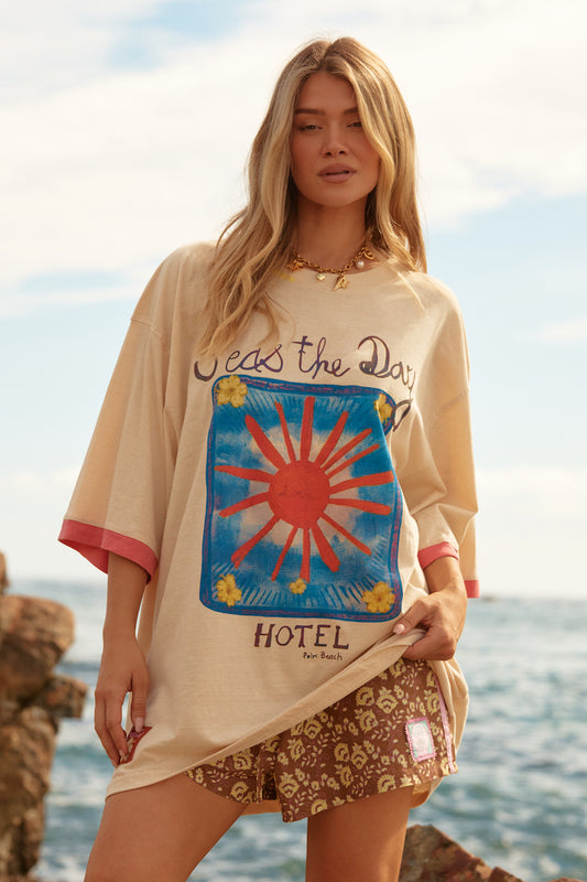 The Oversize Seas the Day Hotel Tee, Sand
