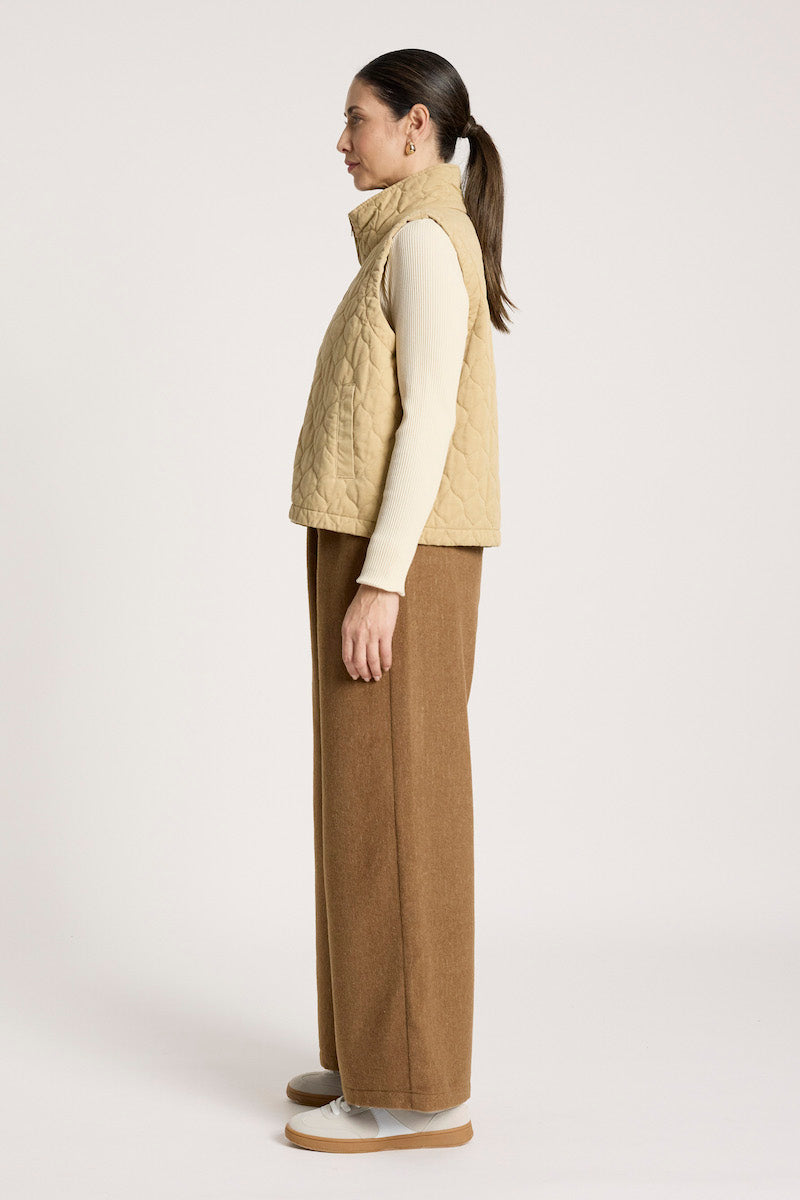 Sansi Quilted Crop Vest, Dune