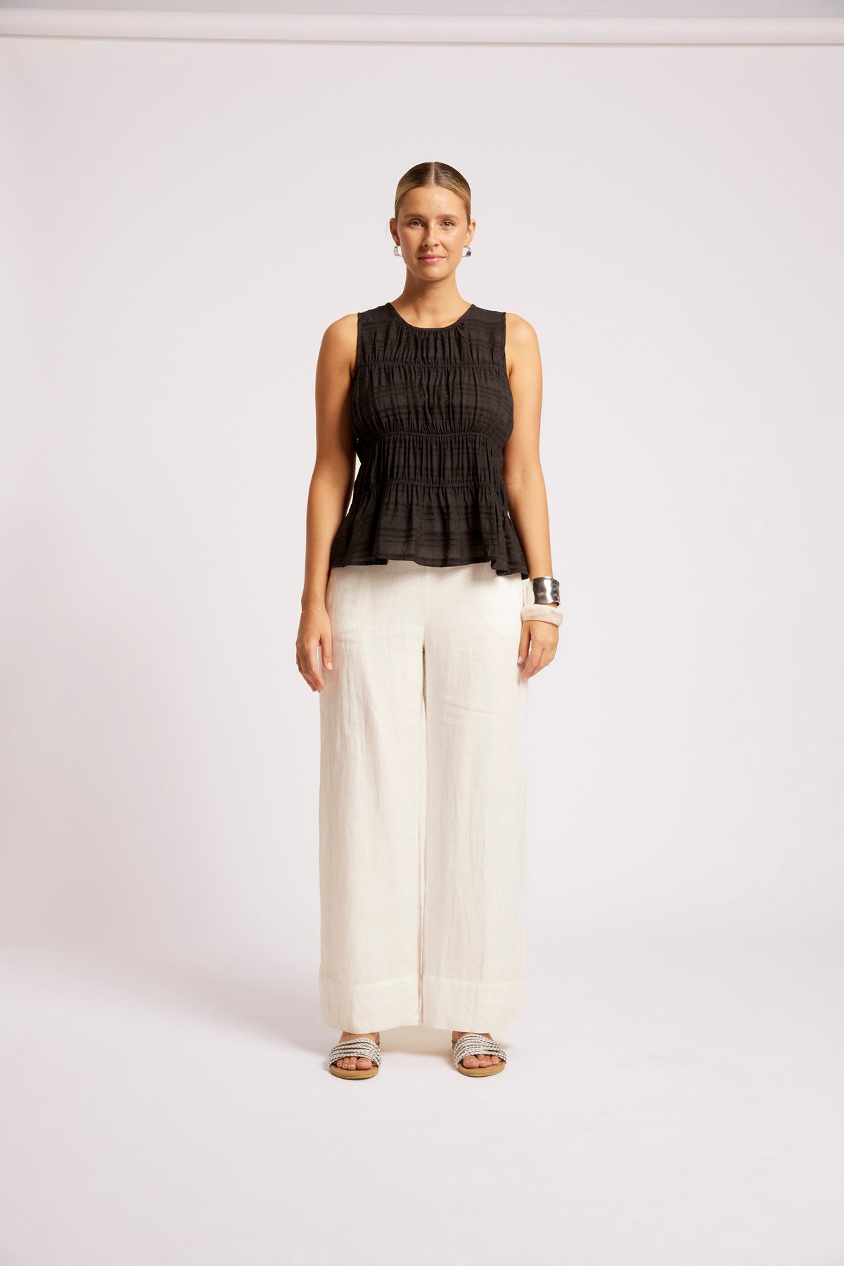 Sovana Tank, Black