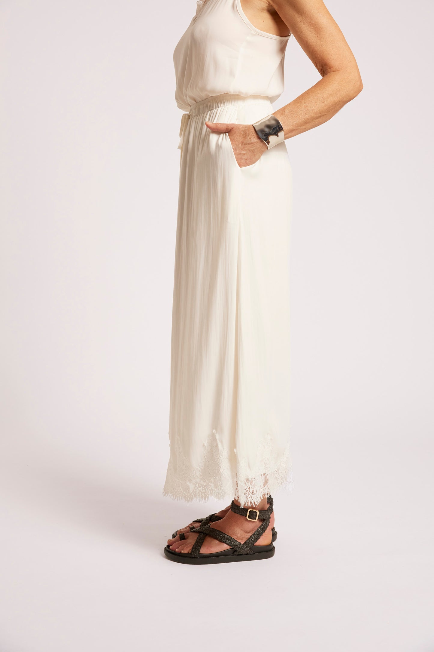 Drift Lace Skirt, White