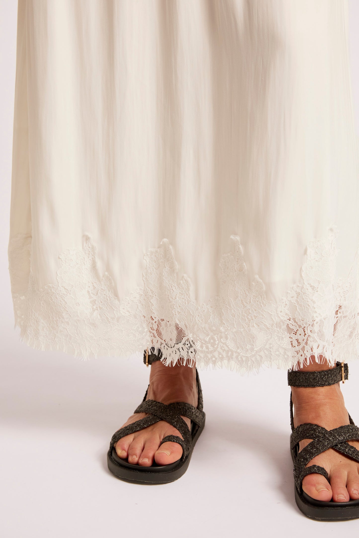 Drift Lace Skirt, White