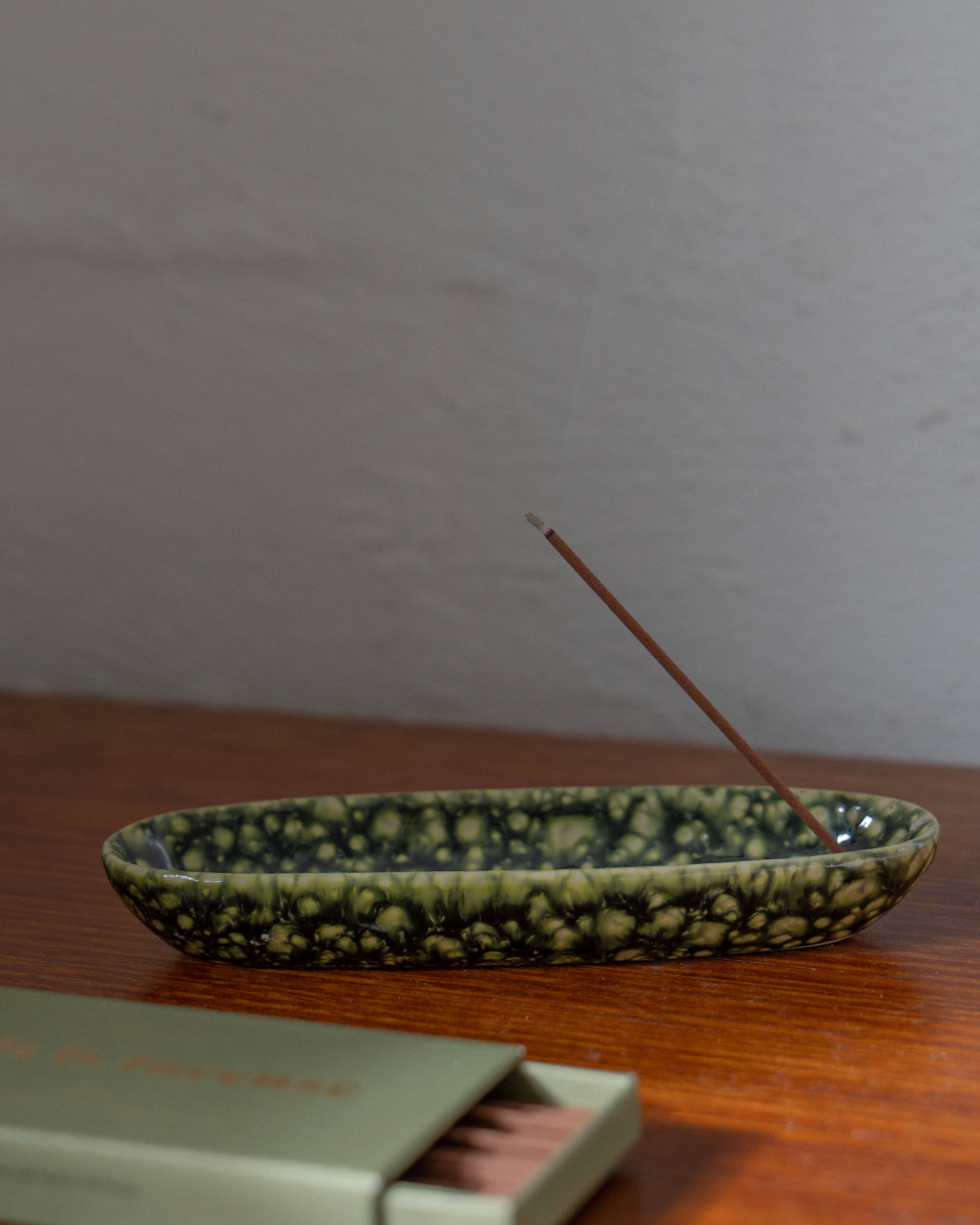 The Collector Ceramic Holder, Green