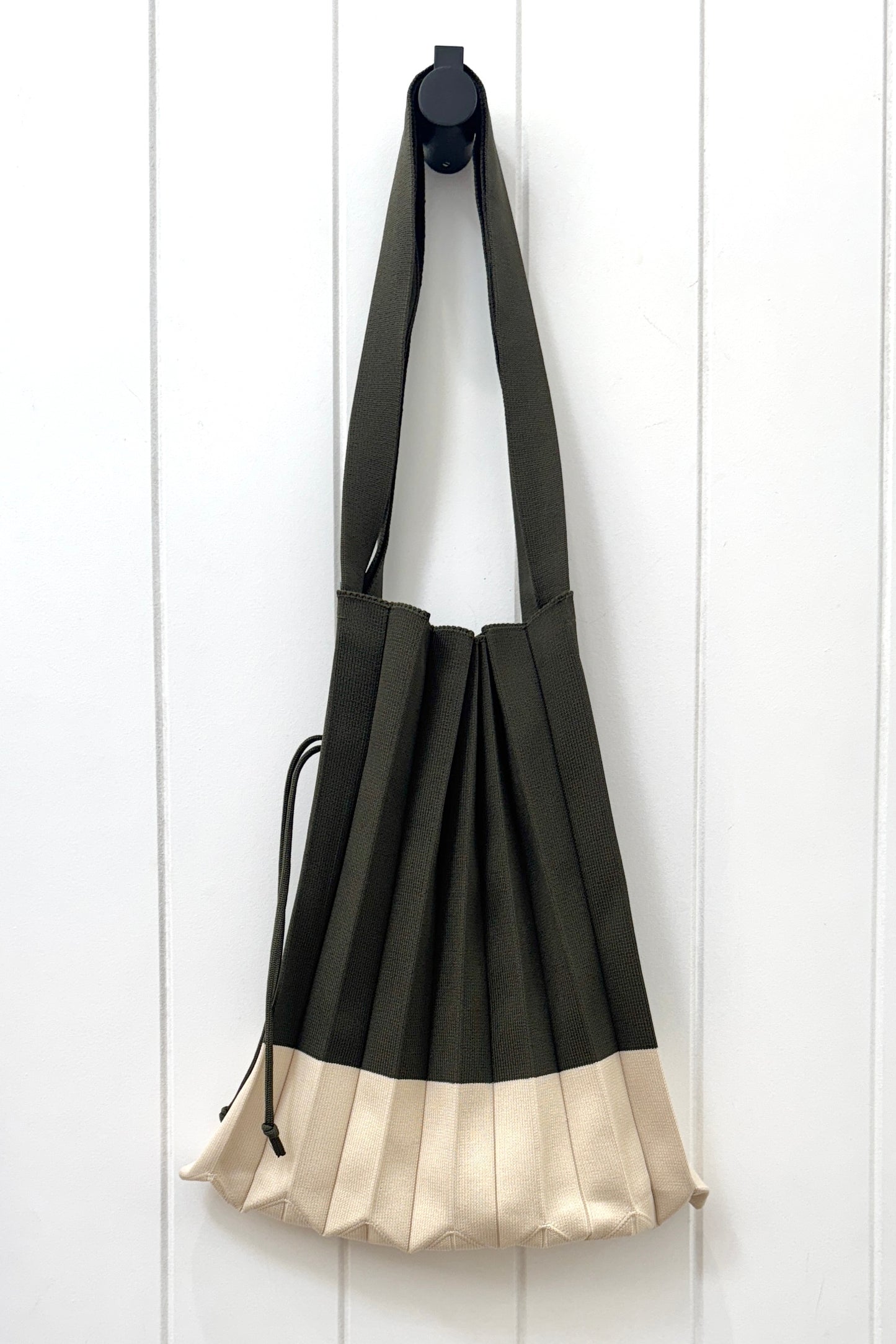 Colour Block Pleat Tote