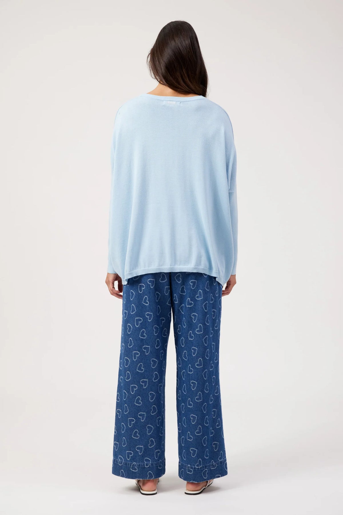 Haven Jumper, Sky