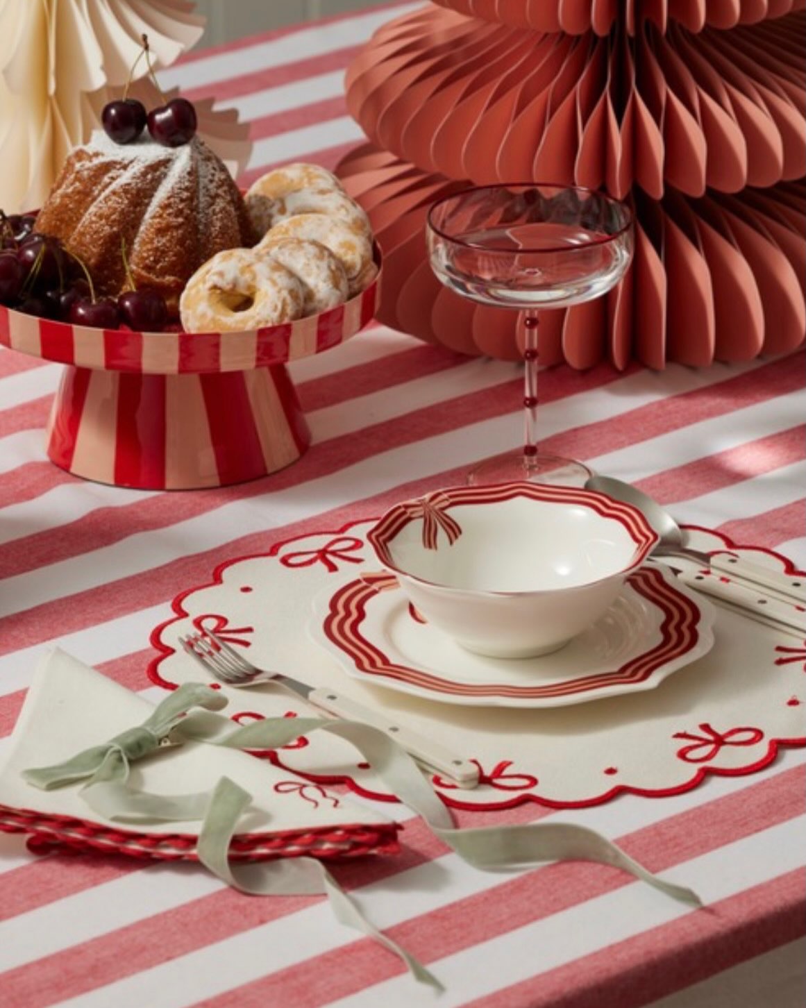 Bow Napkins