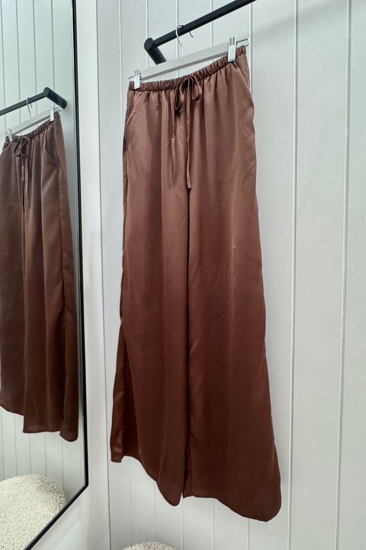 Wilson Silky Pant, Brown