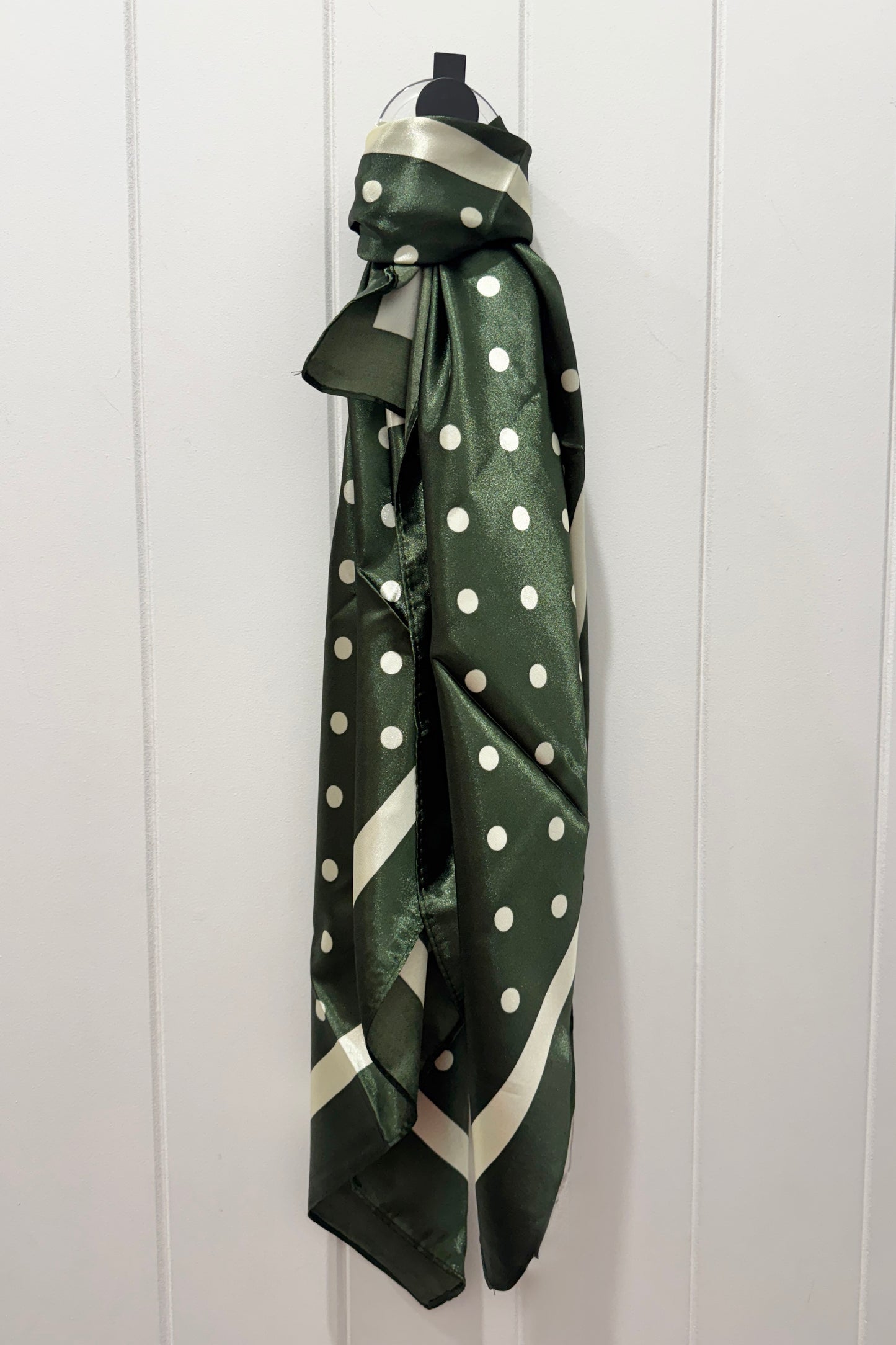 Vivian Scarf