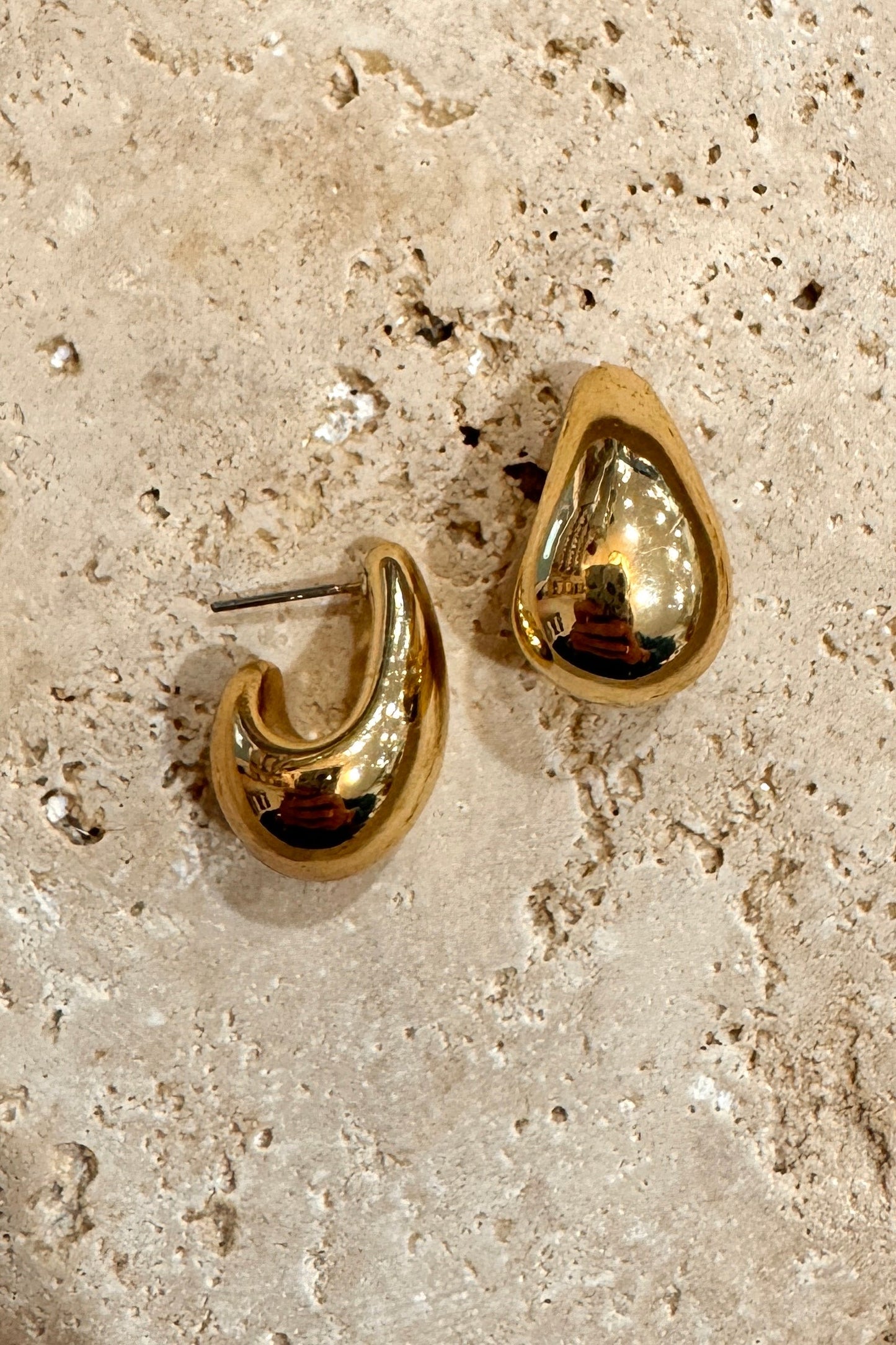 Malibu Earrings, Gold