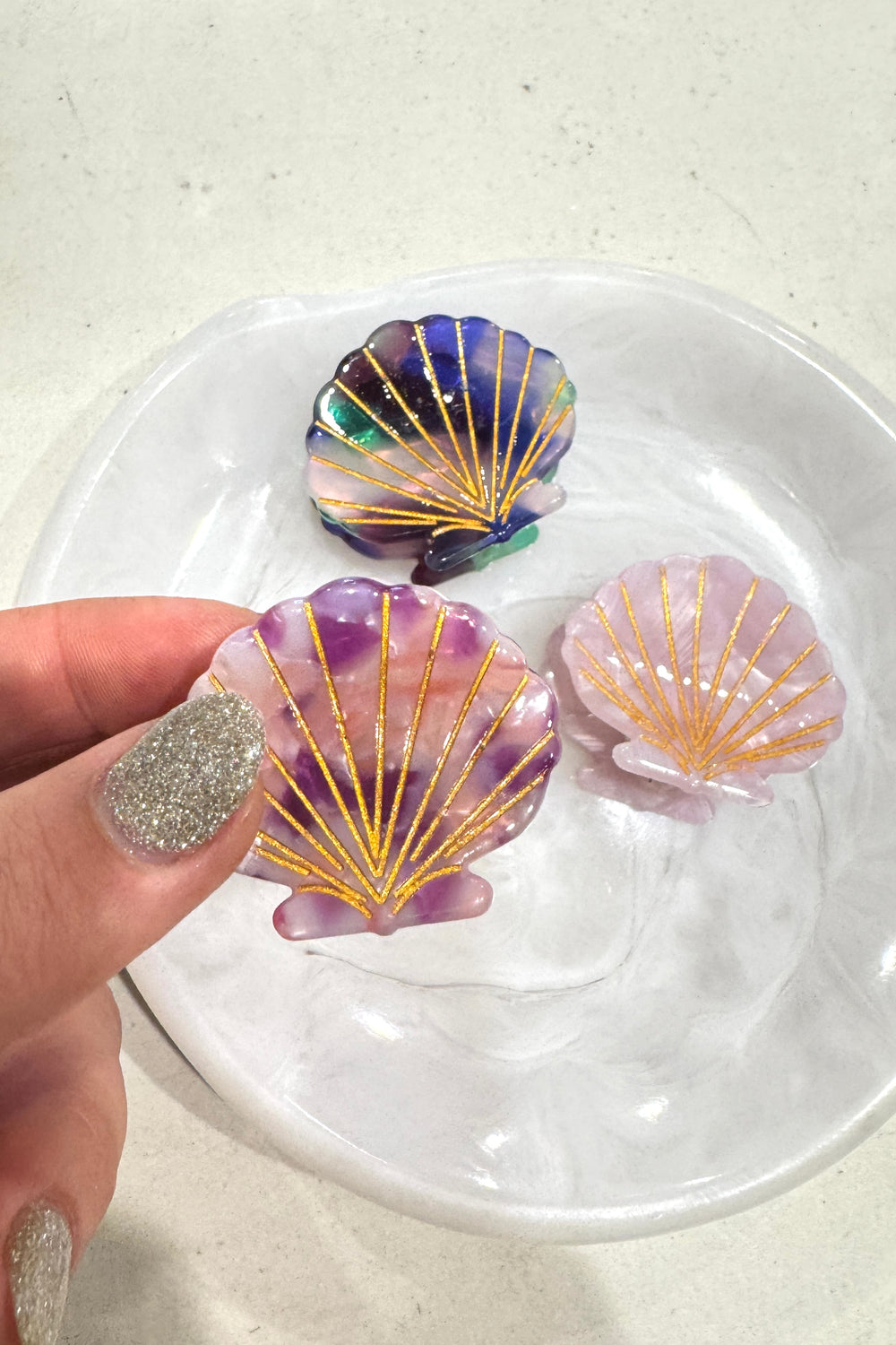 Mermaid Scallop Claw, Mini