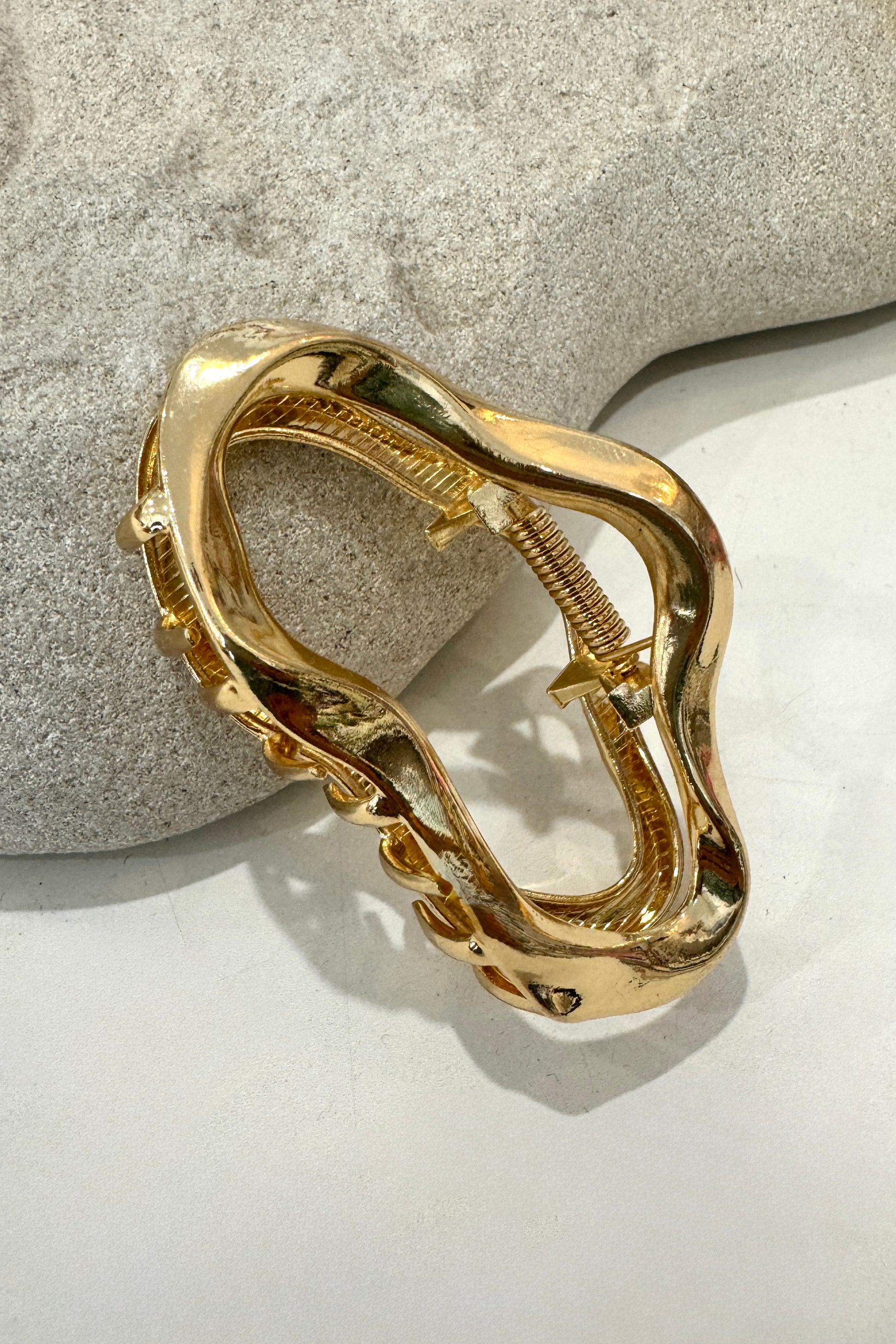 Gold Ripple Claw - FRANKIE + COCO