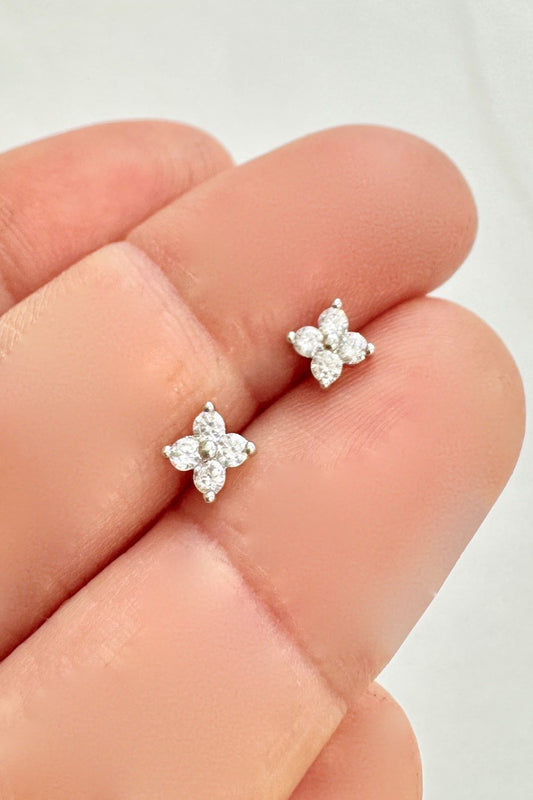 Sparkle Studs