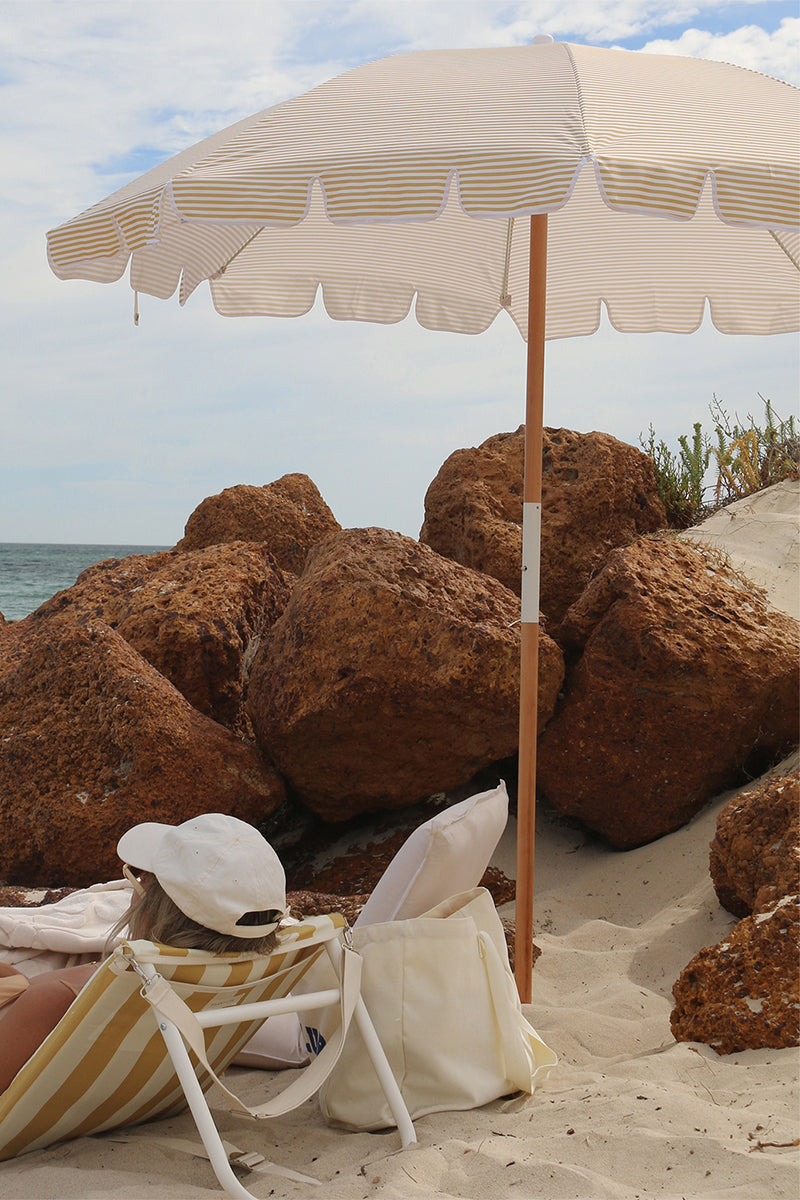 Beach Umbrella, Mango Bay