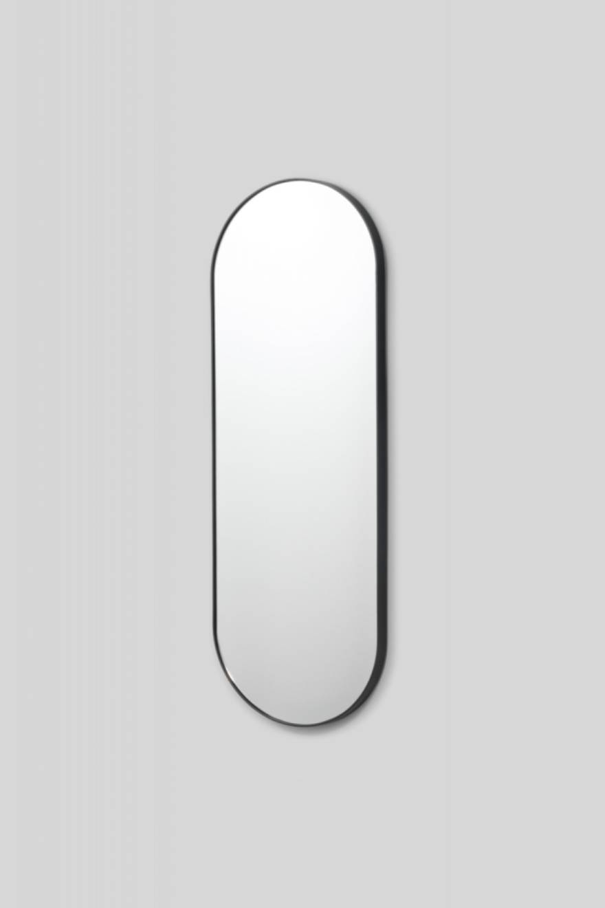 Bjorn Oval Mirror, Black