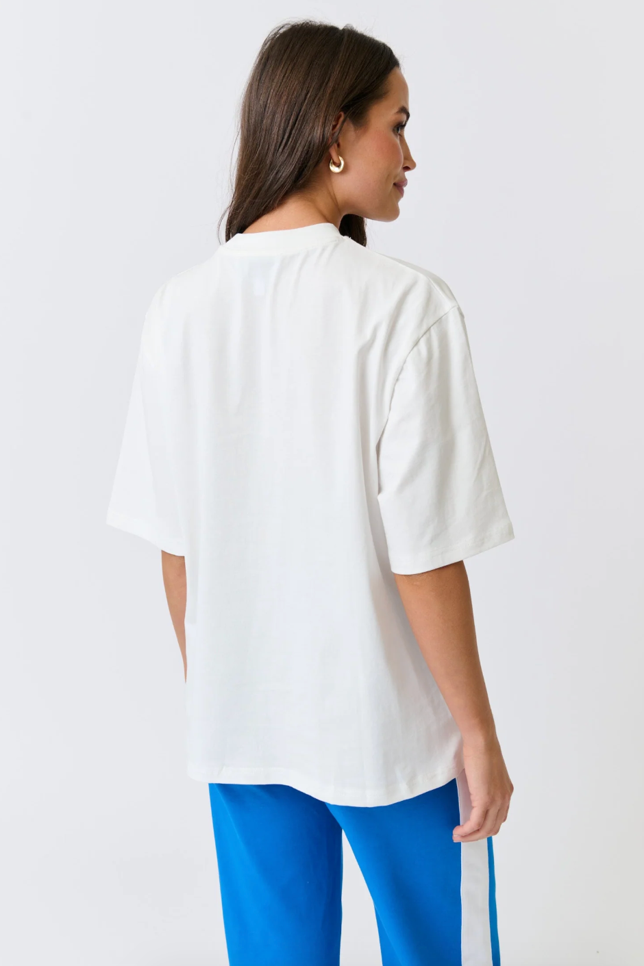 Jeana Tee, House of Flowers