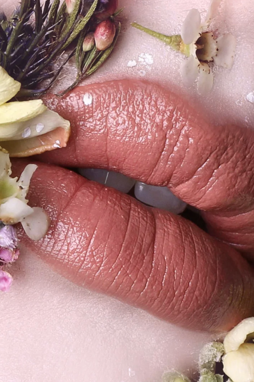 Miss Chloe Toffee Lipstick, Satin