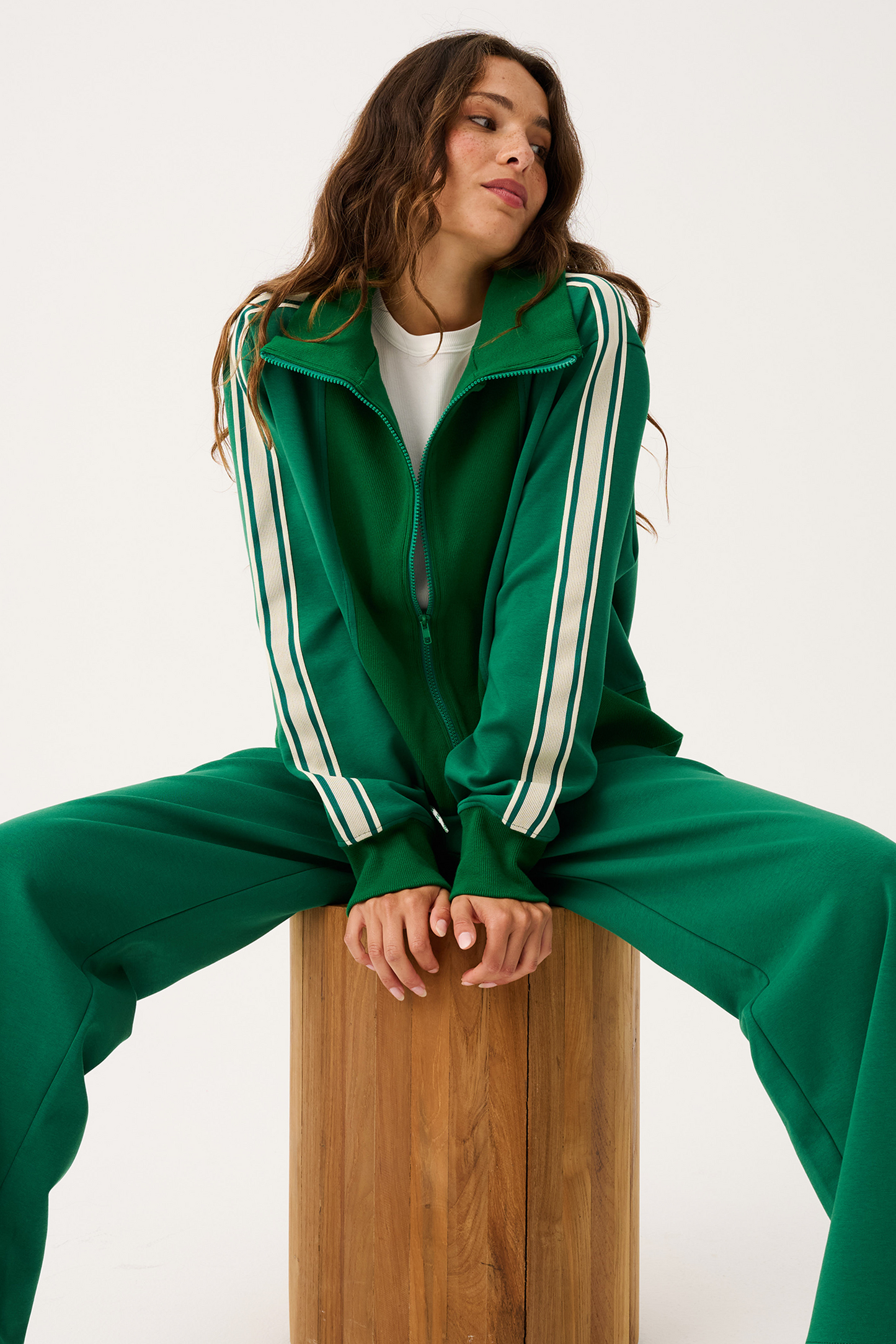 Adeline Pant, Tide
