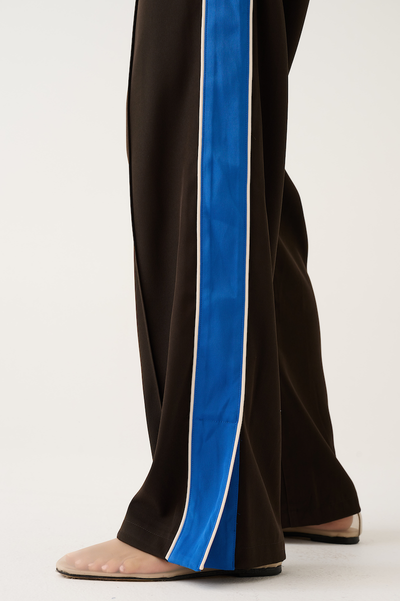 Freya Pant, Espresso